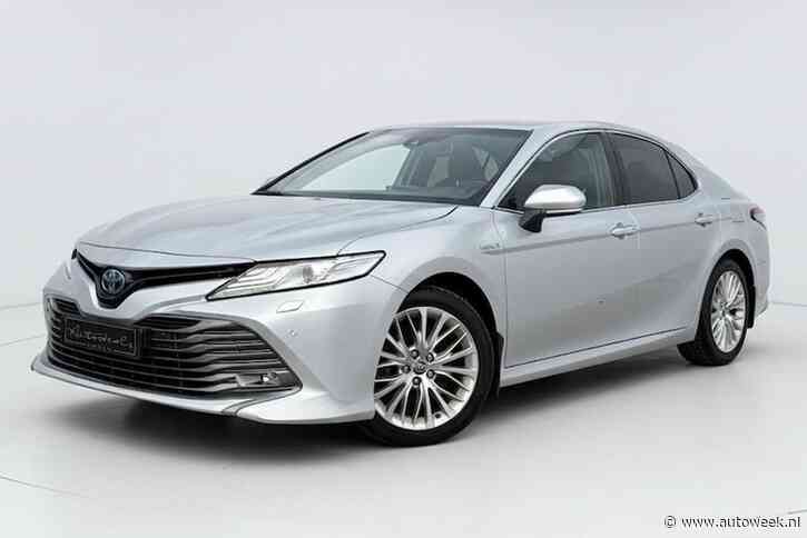 Deze Toyota Camry Hybrid kost maar €14.000, maar heeft wel 650.000 kilometer op de klok
