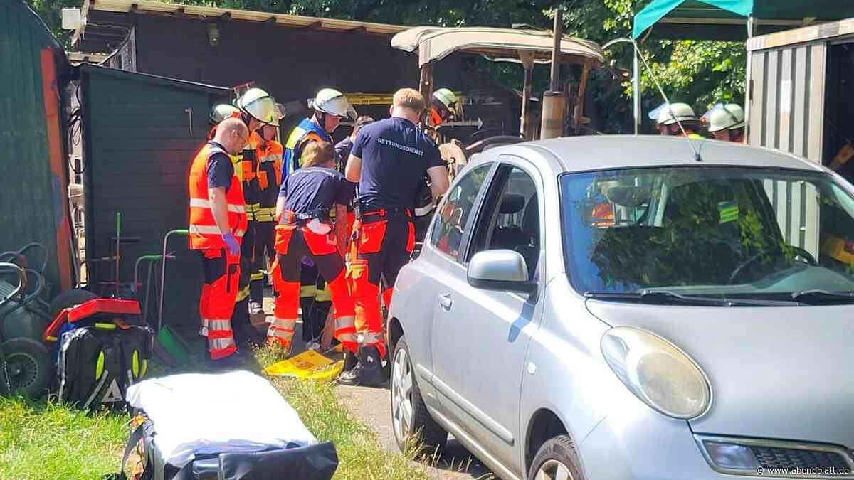 Trecker überrollt 50-Jährigen – Rettungskräfte eilen nach Seevetal