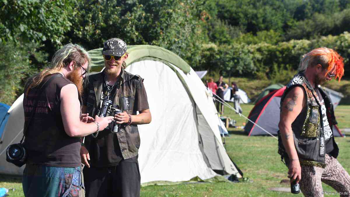 "Bonzigste Insel Deutschlands": Punks wollen auf Sylt Revolution normalisieren