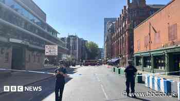 Man critically hurt in stabbing in city centre