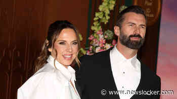 Victoria Beckham blijft weg bij bruiloft Mel C en haalt zich woede Spice Girls-fans op de hals: ’Meid, waar was je?’