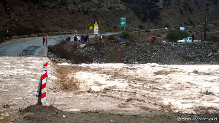 Senapred reporta casi 100 mil aislados por temporal entre Atacama y La Araucanía