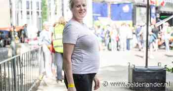 Baby van 36 weken in de buik, toch loopt Alida de Vierdaagse: ‘Mensen kunnen denken dat ik hartstikke gek ben’