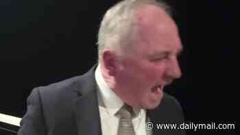 Tense interview between Barnaby Joyce and ABC host turns bizarre as he stops midway through to scream at a dog not visible to viewers
