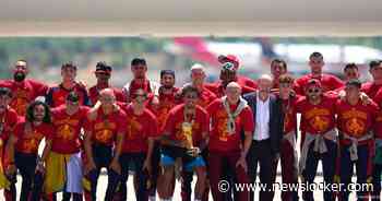 Spaanse voetballers terug in Madrid, volg de huldiging van de wereldkampioen hier
