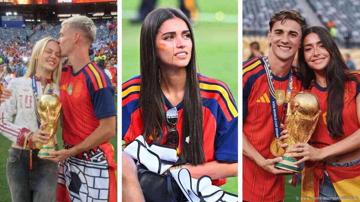 Spaniens Weltmeister feiern gemeinsam mit ihren Partnerinnen