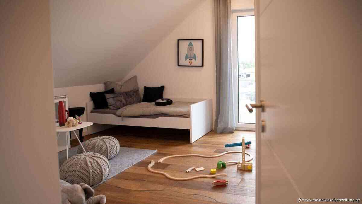Nicht einmal der Besitzer kannte ihn: Gebäudeprüfer entdeckt verborgenen Raum über Garage