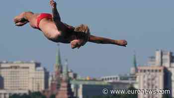 High divers take the plunge at Moscow's Two Rivers festival