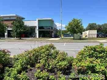 Shake Shack eyes old Blaze Pizza shop in Clifton Park
