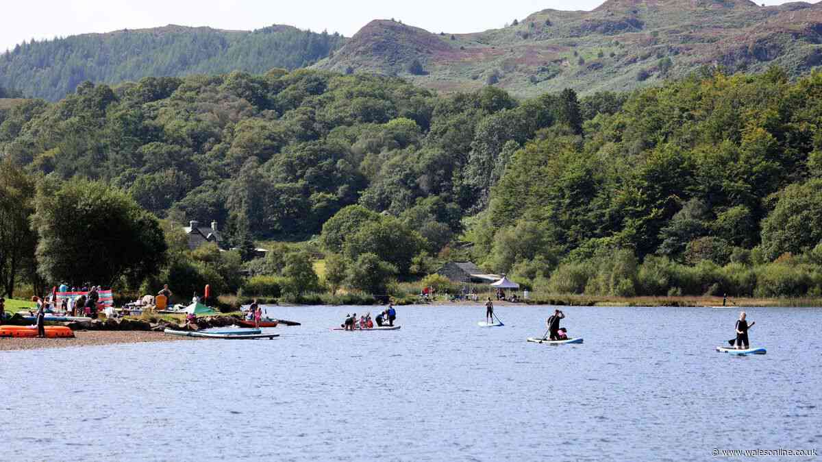 Major search launched for man missing at popular Eryri lake
