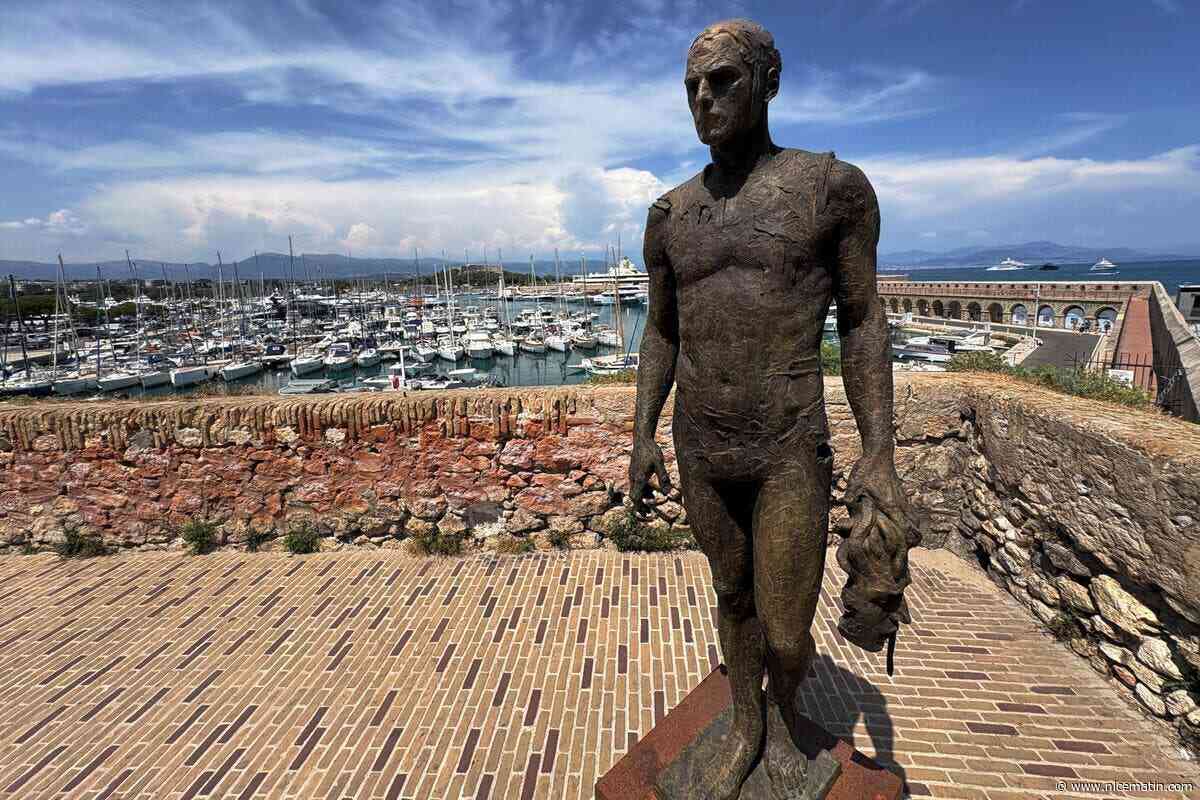 « Dans la mythologie, il y a un prétexte pour explorer la condition humaine » : les personnages XXL de l’artiste Christophe Charbonnel s’emparent d’Antibes