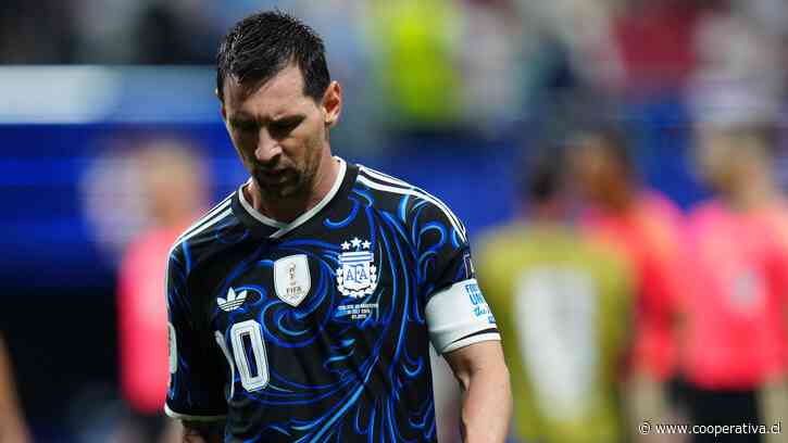 Canciller argentino criticó a Rosario Central por "borrar" a Messi y Scaloni de un saludo a la selección