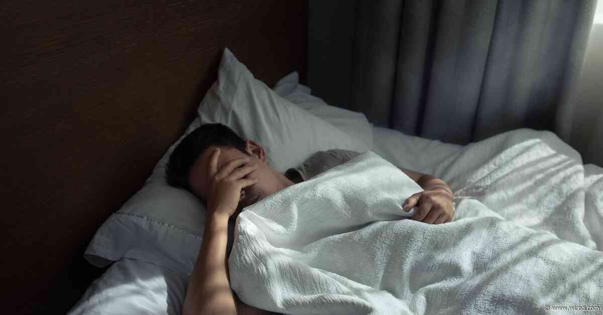 Even Mild Sleep Deprivation May Lead to Weight Gain