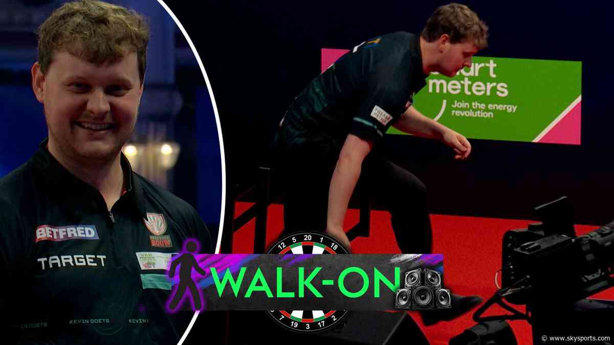Watch your step, Kevin! Doets nearly takes a tumble in Blackpool!