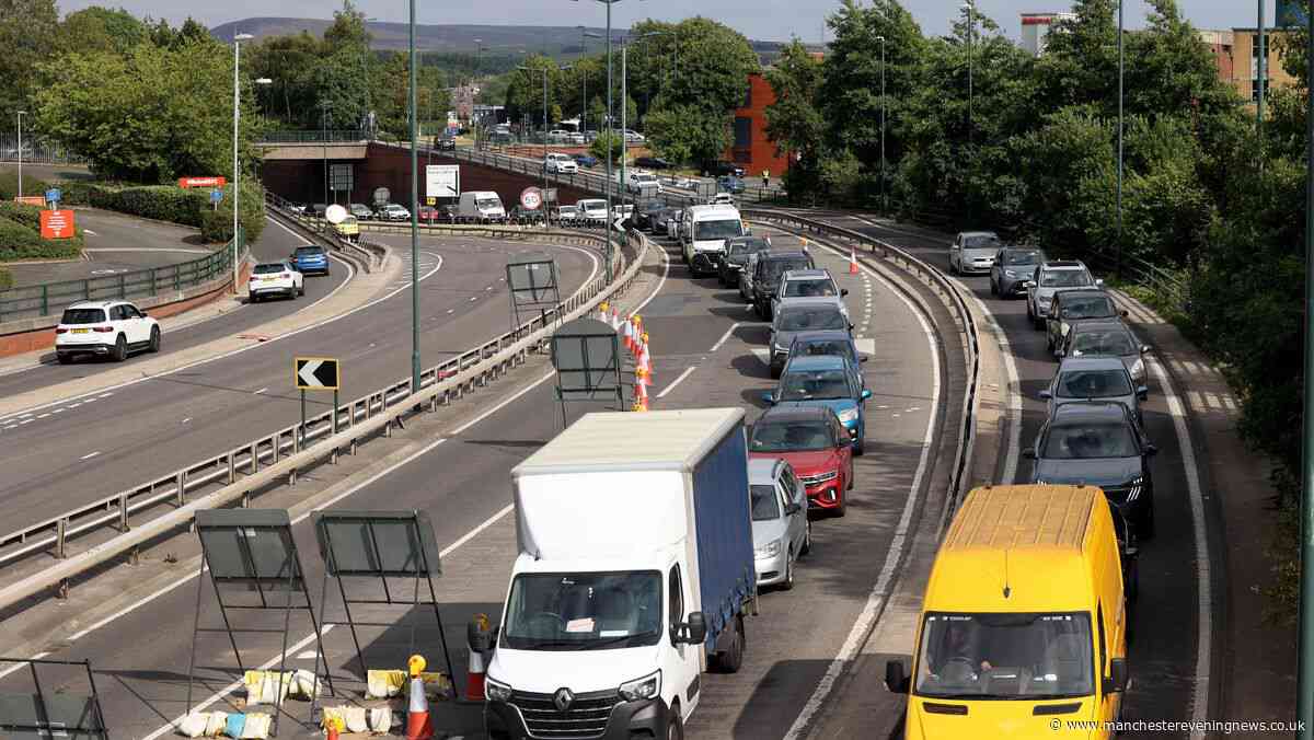 Traffic chaos in Oldham as town centre's major flyover junction closes for several weeks