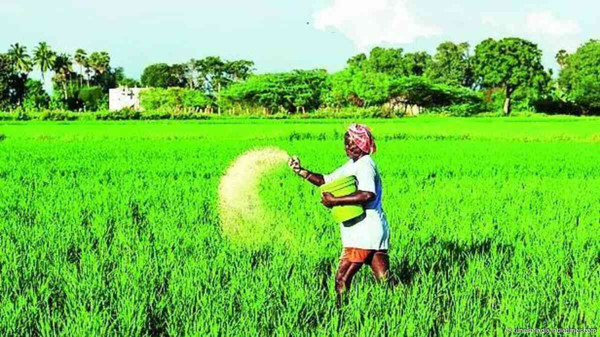 Global urea prices ease after May spike, fall 40% in June