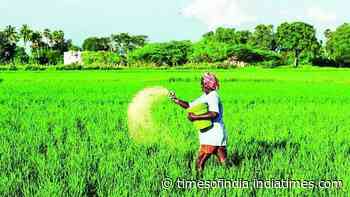 Global urea prices ease after May spike, fall 40% in June