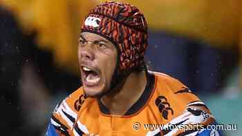 Revealed: Why end of secret pact could spark Tigers raid as Benji urged to make ruthless Luai call
