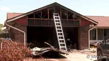Fire crews battle house fire in Midwest City, no injuries reported