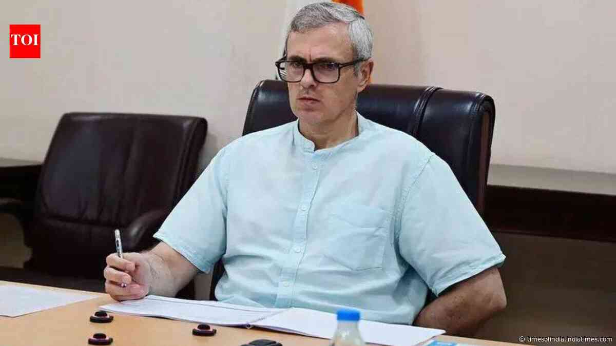 NC’s Delhi protest draws oppn flak; BJP slams Omar for ignoring floods, PDP asks him to emulate Wangchuk