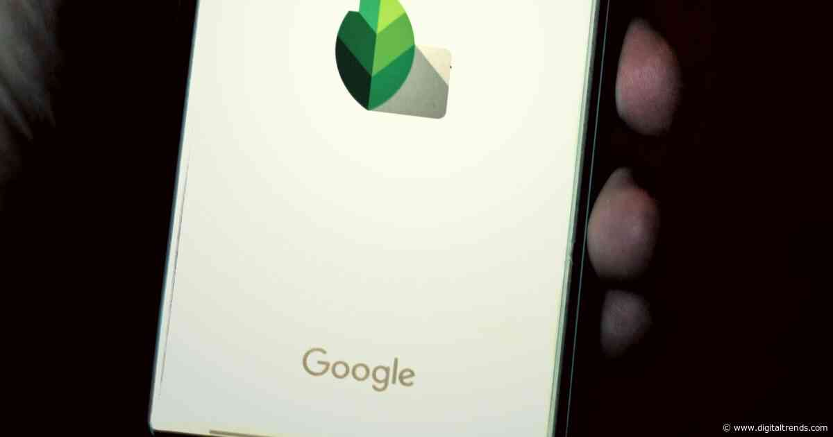 Snapseed Camera now lets Android users save original photos and add geotags