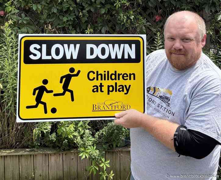 'Slow down' road sign campaign underway in Brantford