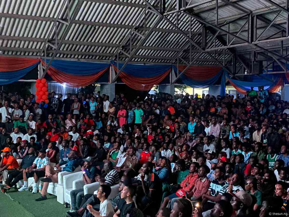 StarTimes awards N10m to lucky subscriber at FIFA World Cup final watch party