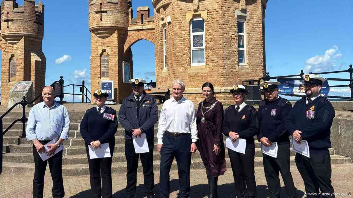 Coastguard officers' pay will not be scrapped as Maritime Minister makes U-turn