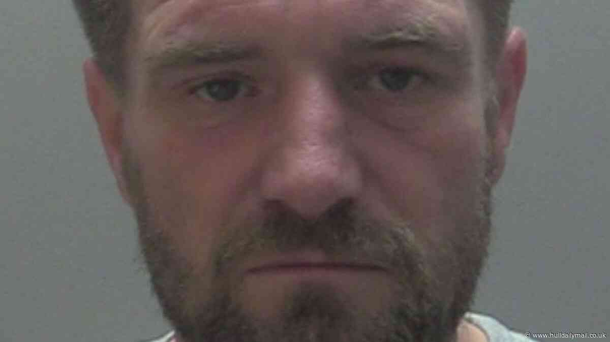 Man stole 48 mobile phones and £5k cash from stall in St Stephen's