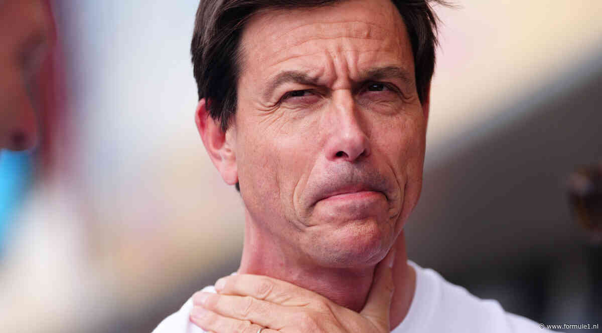 Toto Wolff trekt aan de bel: ‘Alle Mercedes-motoren kwamen tempo tekort’