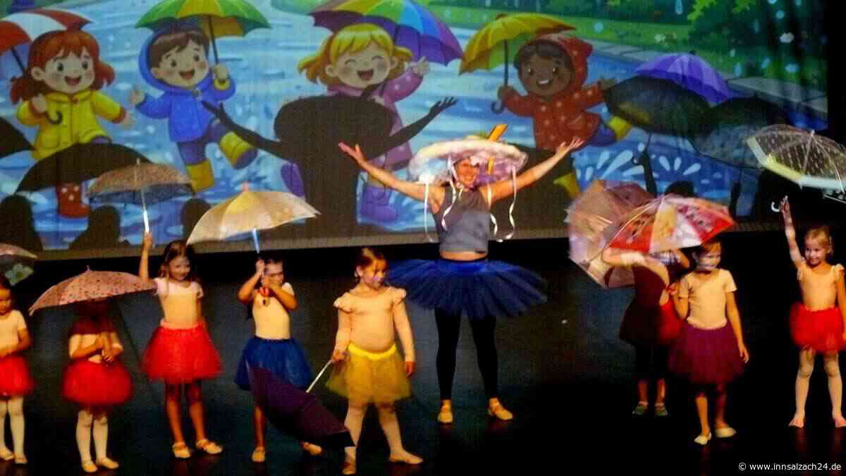 145 Tänzer der VHS-Ballettklassen begeistern das Publikum in Waldkraiburg