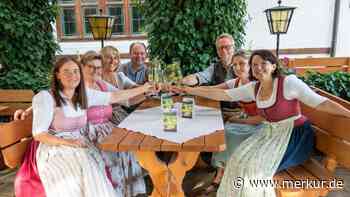 Neue Erfrischung im Leitzachtal: Tourismusverein bringt Holler-Kräuter-Spritz in 20 Gasthäuser