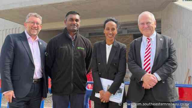 Rail Minister returns to Hither Green one year after launch of Britain's first in a new era of Integrated Railways