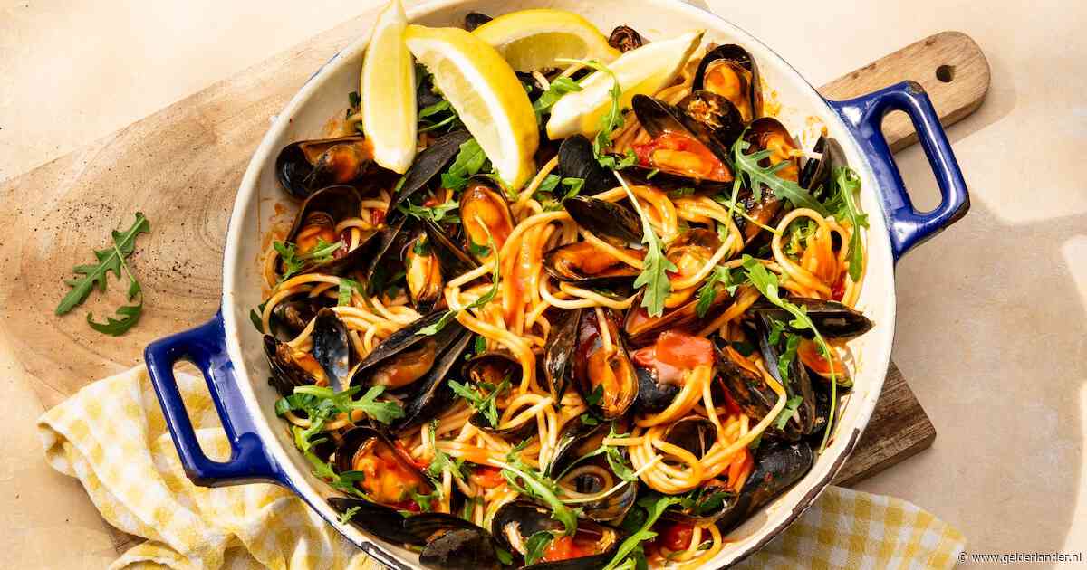 Wat Eten We Vandaag: Spaghetti met mosselen in tomatensaus