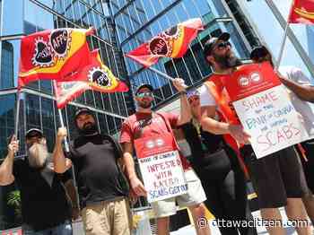 'Rich tapestry of irony': Union says Bank of Canada allowing work from home during strike