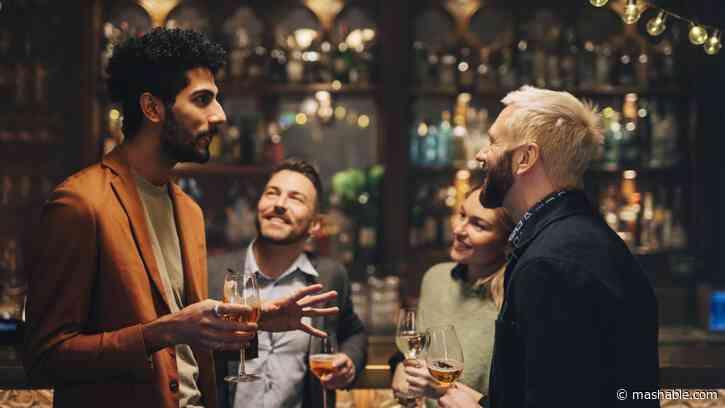 Samsungs Galaxy Fold-inspired pub is coming to London — what to expect