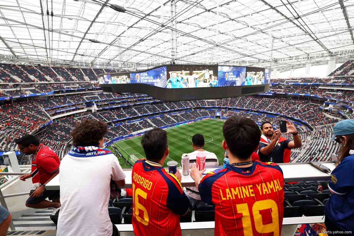 Driverless taxis, sports fanatics and an Alcatraz seagull: Three weeks in the US covering the World Cup