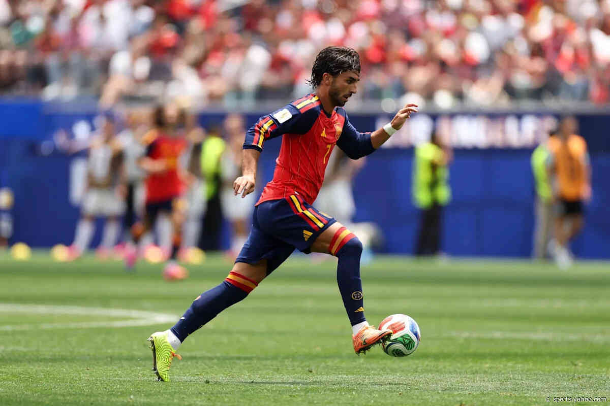 Real Madrid set sights on Barcelona forward amid contract uncertainty – report
