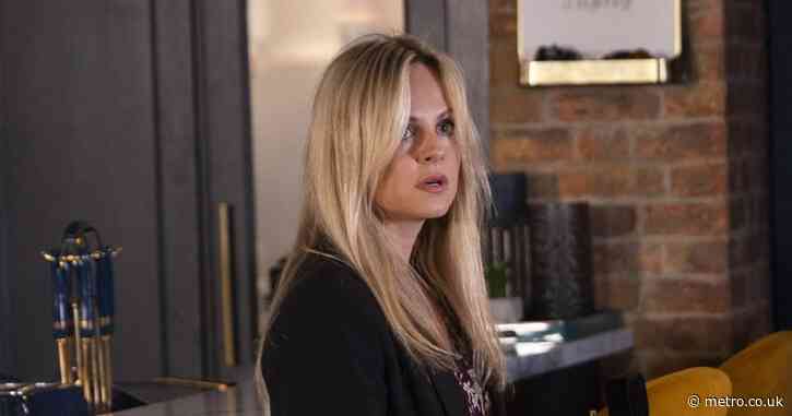 The only thing that can save Sarah in Coronation Street is absolutely dastardly