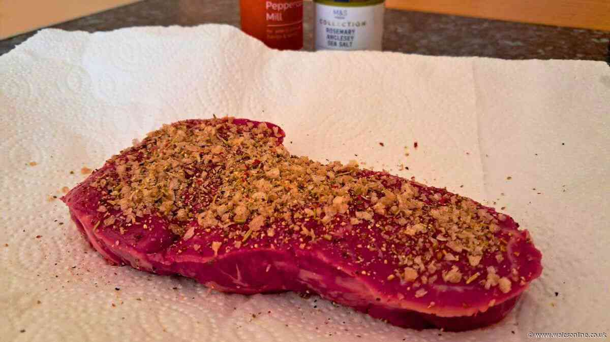 Steak is tastier if you replace olive oil and butter with 1 simple ingredient