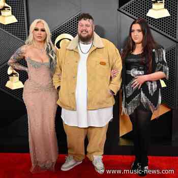 Jelly Roll's daughter claims 'Internet will crumble' over real reason for Bunnie Xo divorce