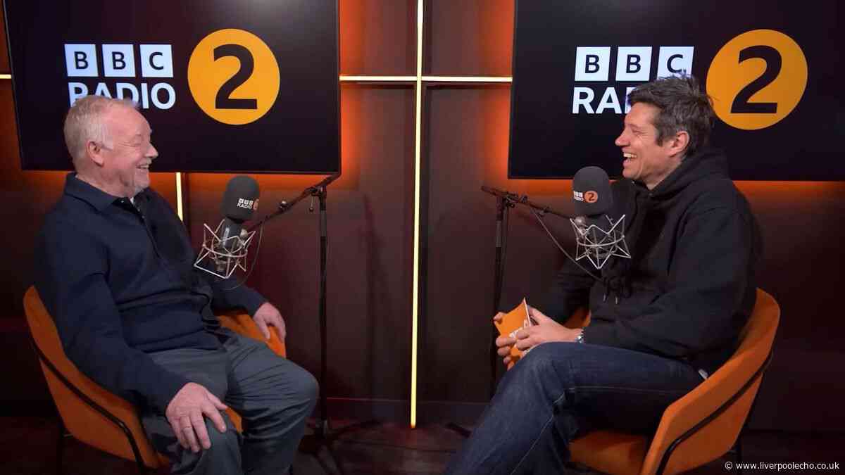 Vernon Kay praises Les Dennis after revealing touching behind-the-scenes gesture