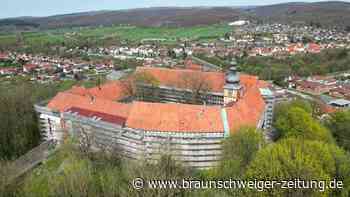 Weithin sichtbar: Schloss Herzberg – Warum wird hier so lange saniert im Harz?