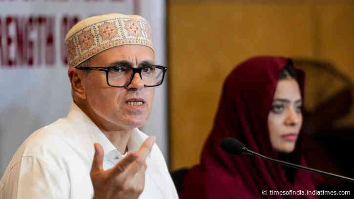 'Article 370 means nothing without statehood': Omar Abdullah's reply to Mufti over J&amp;K special status demand