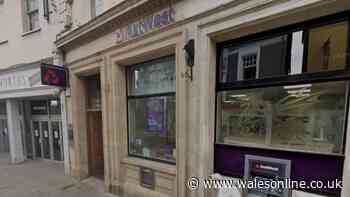 £55,000 stolen from bank in Welsh high street