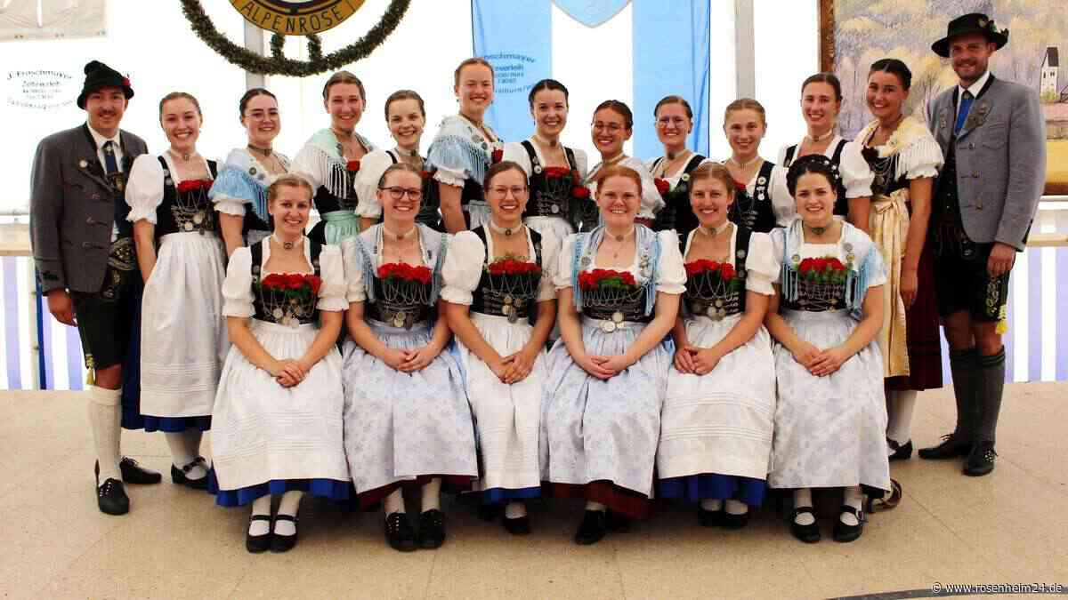 Festwoche in Nußdorf am Inn endet mit großem Gaudirndldrahn