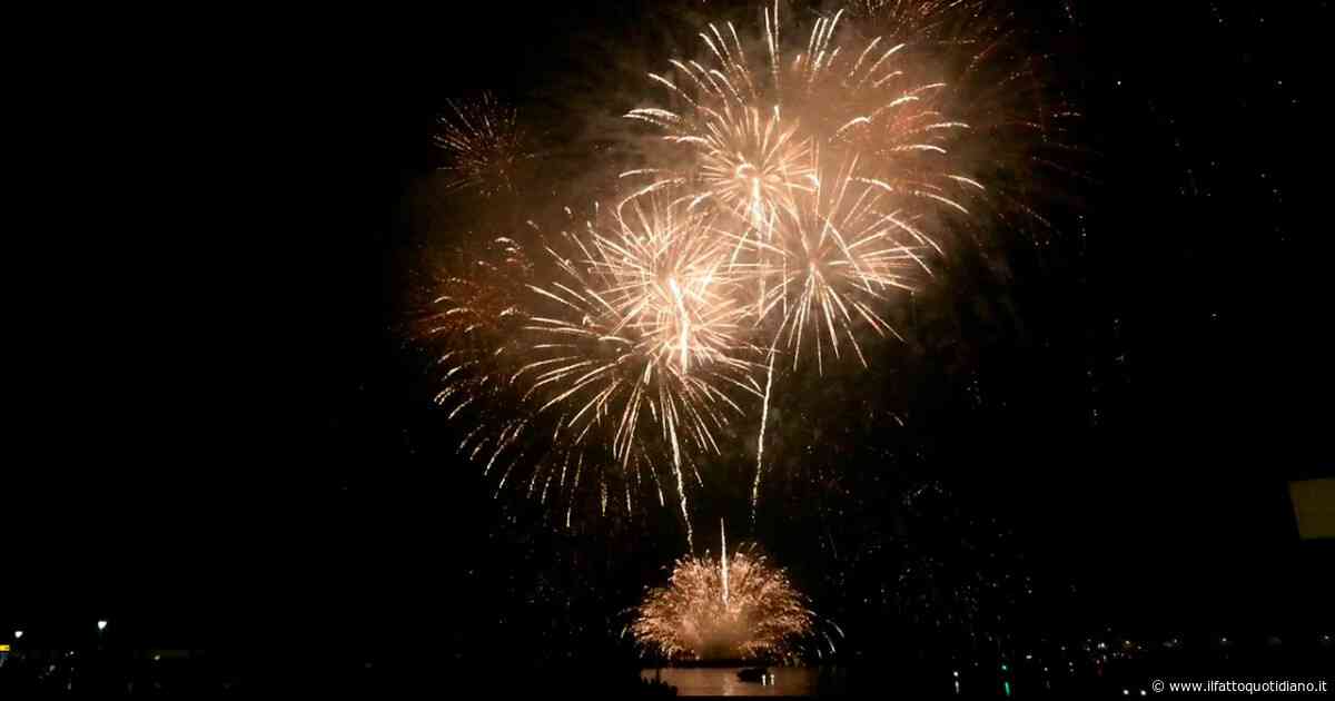 Fuoco d’artificio fuori controllo, mamma e figlia di 6 anni ferite ad Andora