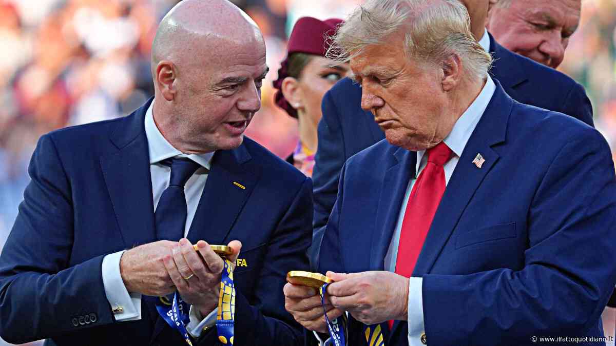 Trump, Infantino e il calcio dei potenti: il giornalismo sportivo non può più voltarsi dall’altra parte | Commento