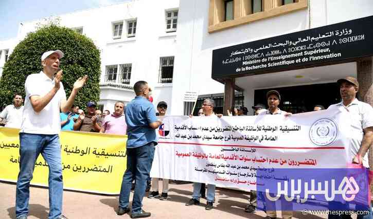 احتجاج أساتذة باحثين يجدد مطالب احتساب الأقدمية في الوظيفة العمومية