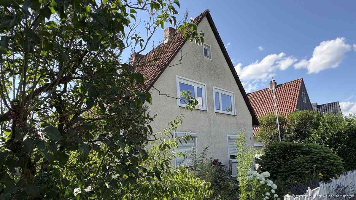 Zwangsversteigerung im Kreis Gifhorn: Haus mit Sommersitz im Sommerschlussverkauf